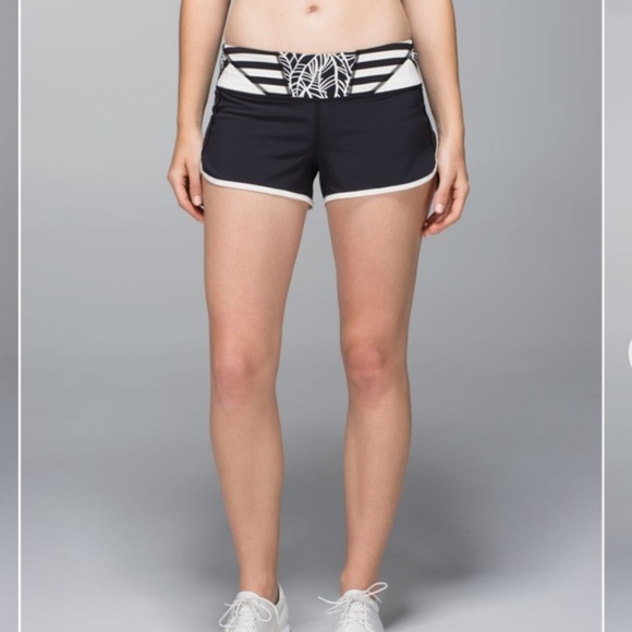 lululemon athletica Pants - Lululemon Run Speed Short Black Angel Wing Su14